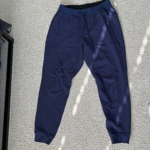 lululemon Men’s At Ease Jogger Size Large